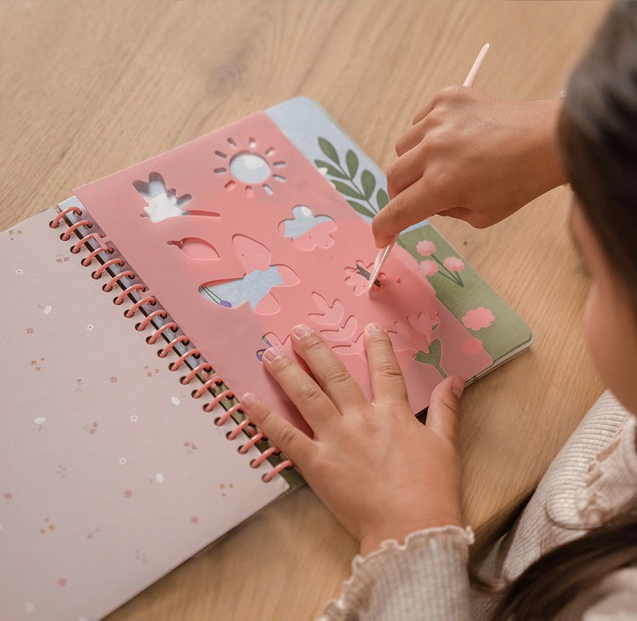 Kratzen und Zeichnen Buch Rosa & Friends| Little Dutch