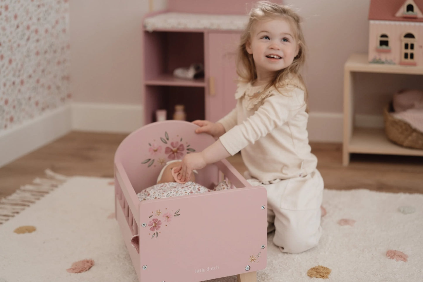 Little Dutch Puppenbett FSC mit Textilien