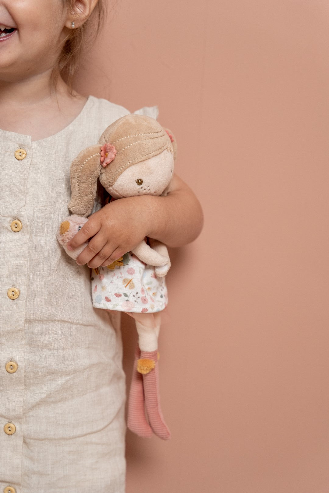 Little Dutch Kuschelpuppe Anna mit ihrem Vogel Olivia 35cm